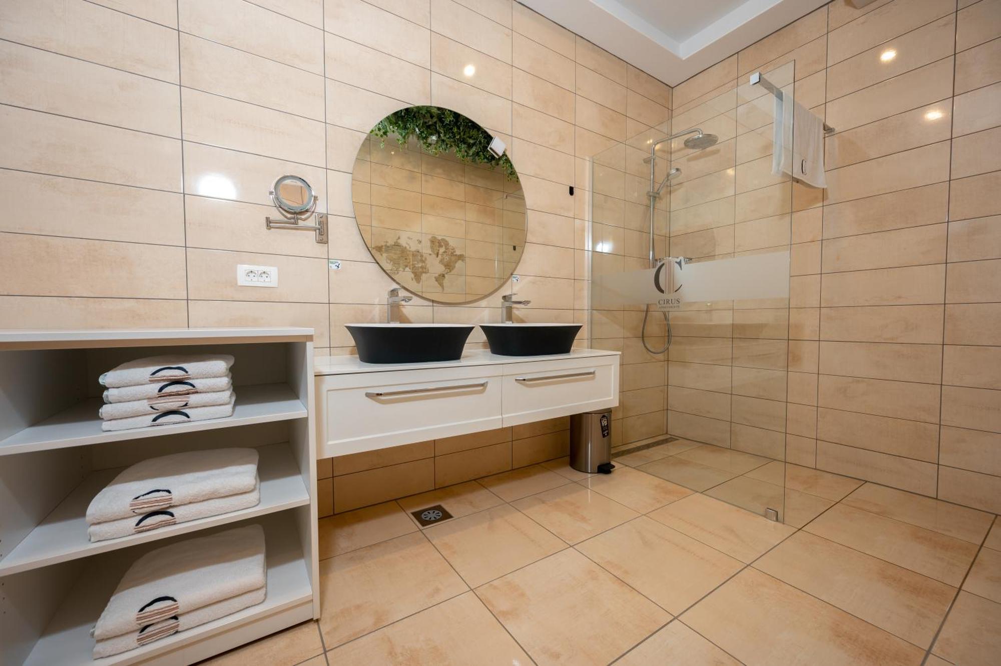 Cirus Apartments Kocevje Exterior photo